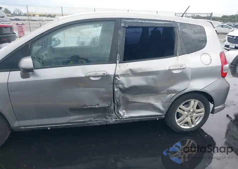 2008 Honda Fit Sport из США, поврежденный, VIN JHMGD37658S007412